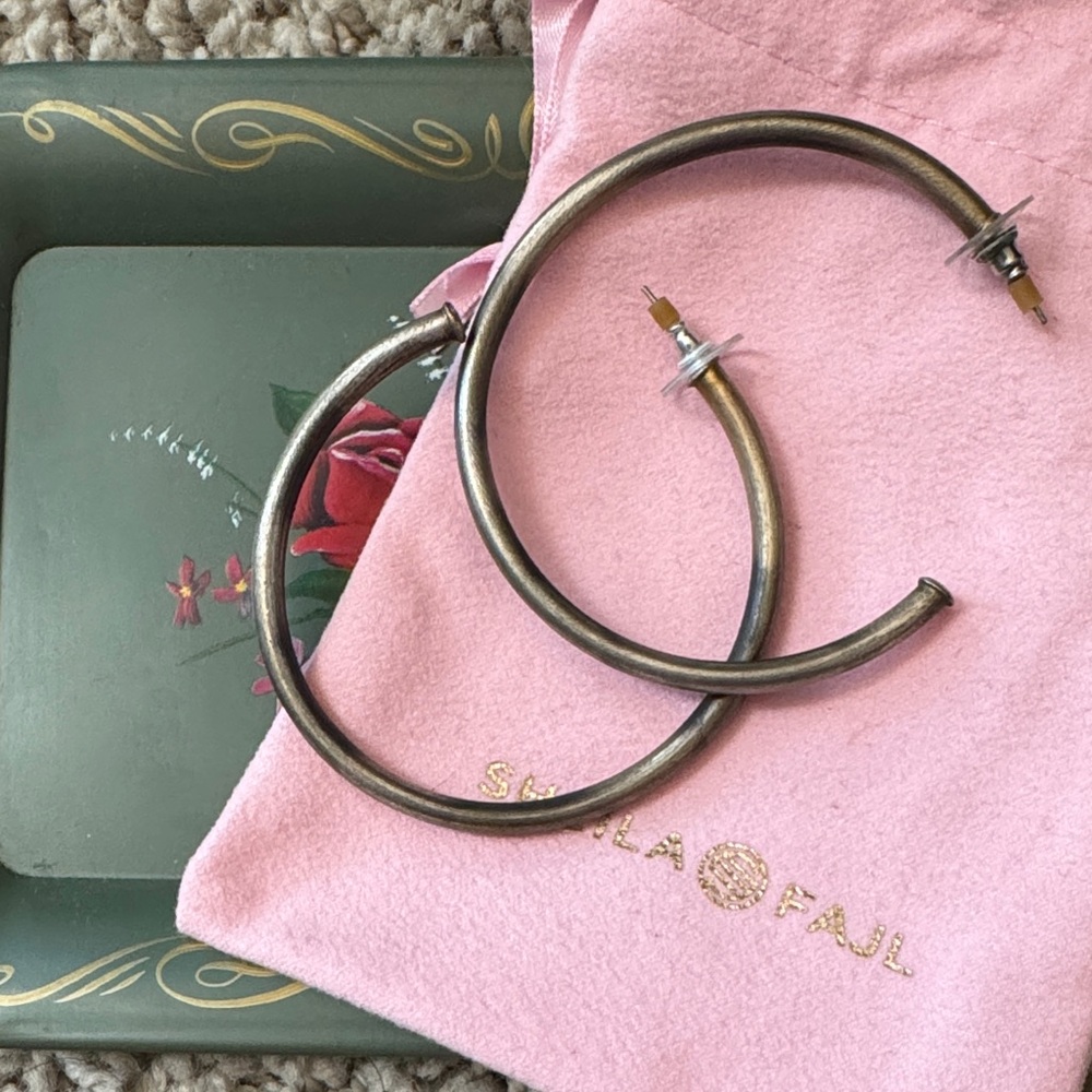 🛍️Sheila Fajl Gold Hoop Earrings🛍️